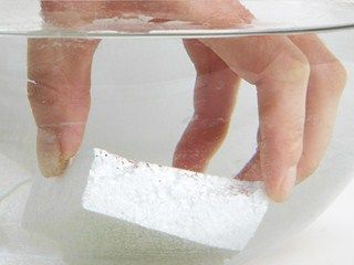 下沉的物体会受到水的浮力吗